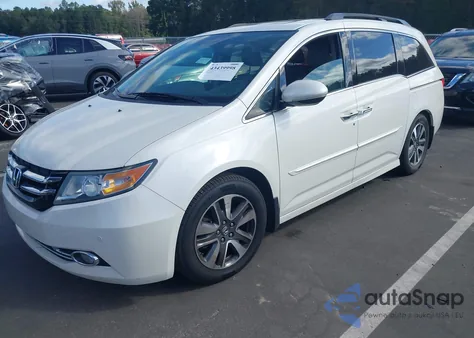 2016 Honda Odyssey Touring/Touring Elite из США, поврежденный, VIN 5FNRL5H9XGB047482